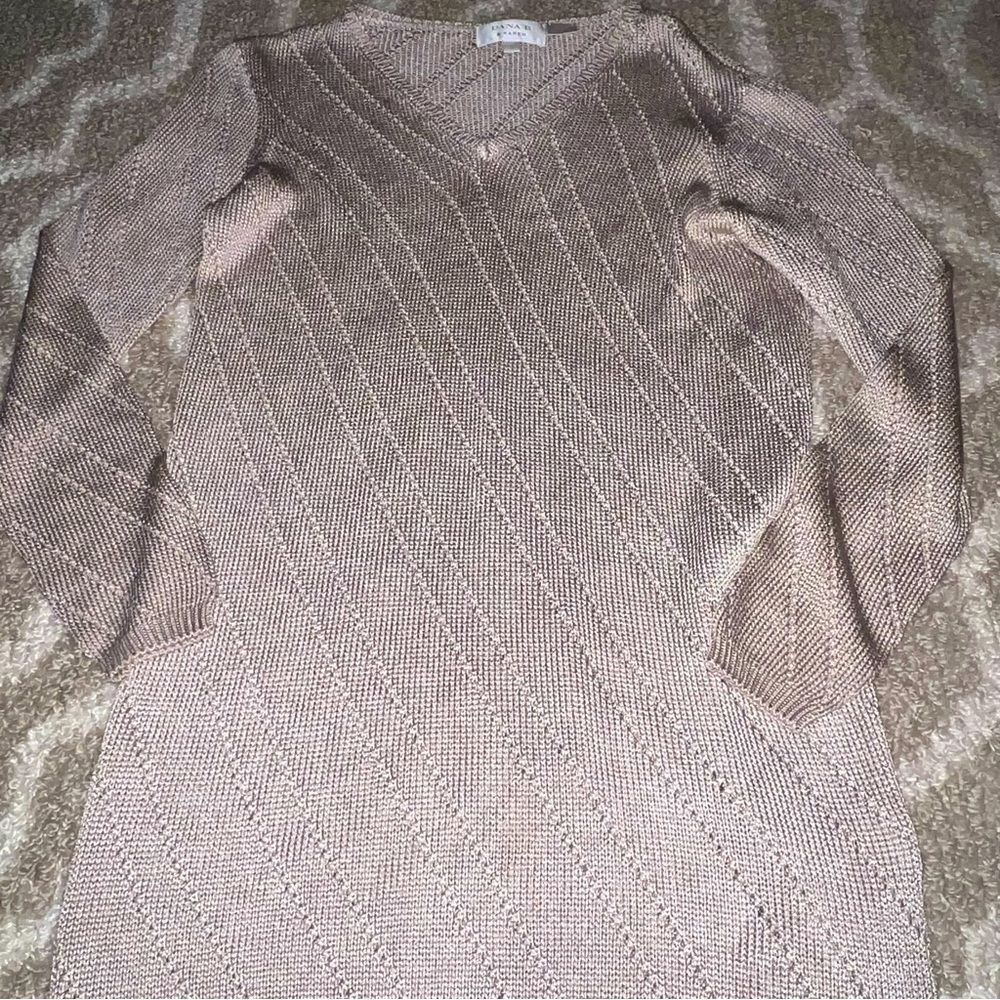 Dana B and Karan sweater size S